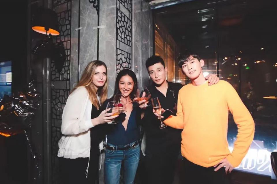 eason周杰伦同台,周杰伦跨时代eason