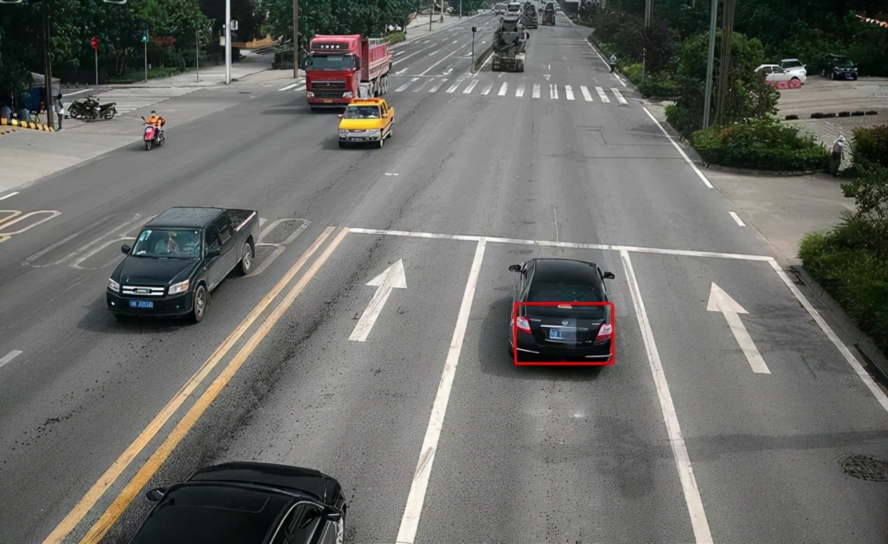 没有年检车辆上路会被扣车吗,驾驶未年检摩托车上路怎么处罚