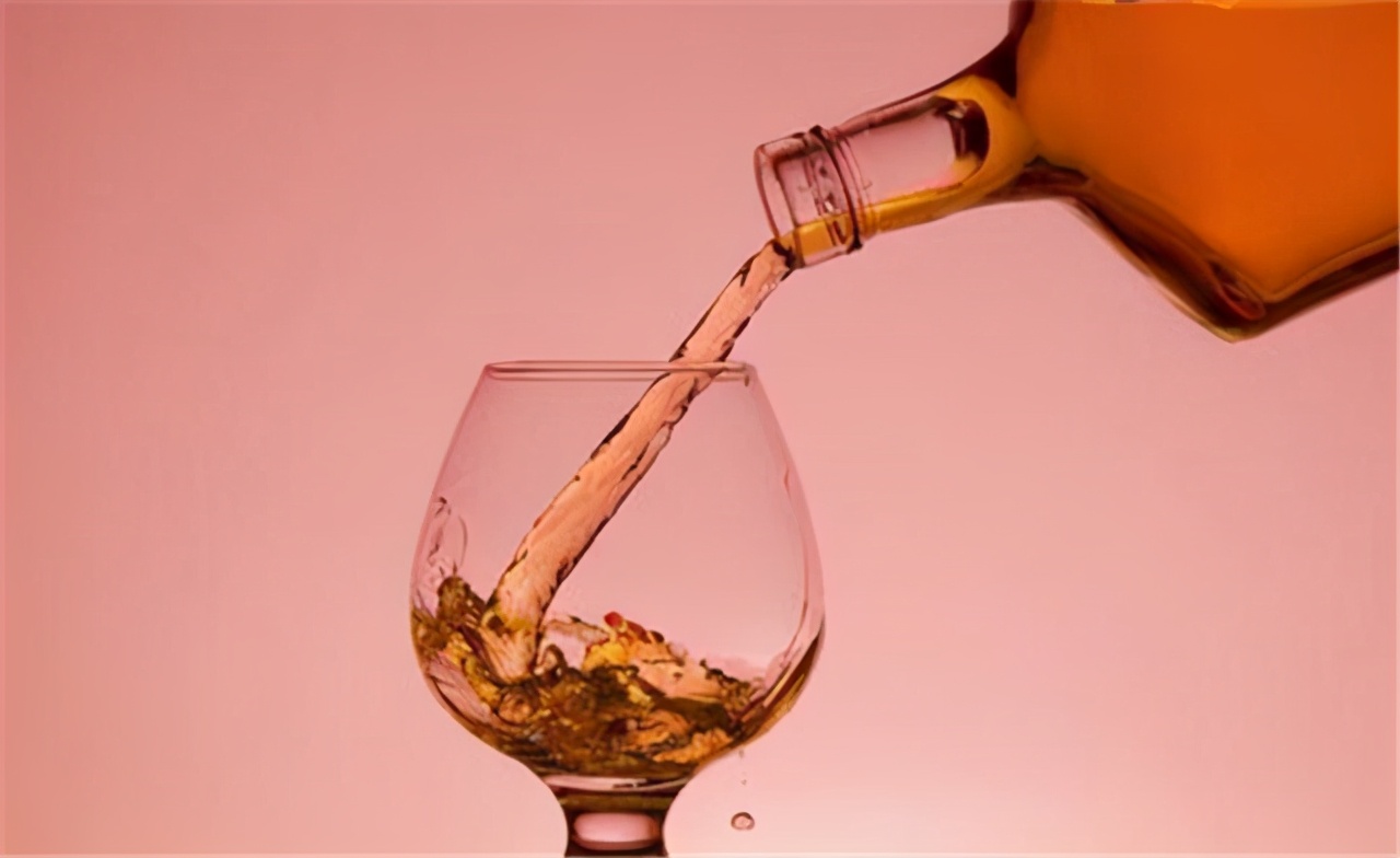 低血压服用硝酸甘油片副作用,吃4片硝酸甘油导致晕厥