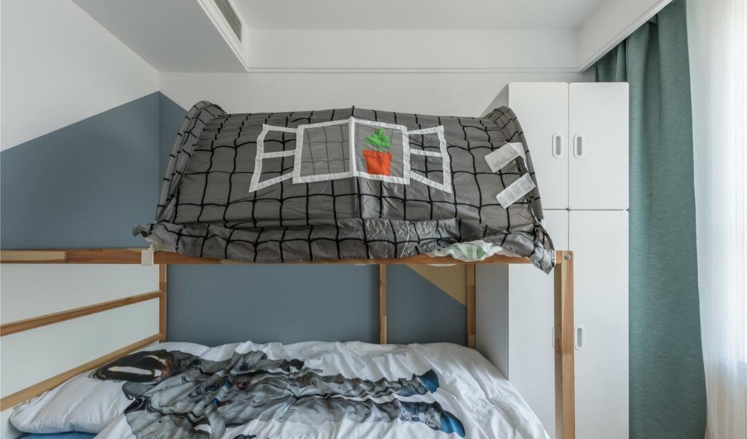 濂瑰鐨勮淇叏灞嬬畝鍗曠敾,85骞崇背鍏ㄥ眿瀹剁數瀹跺叿