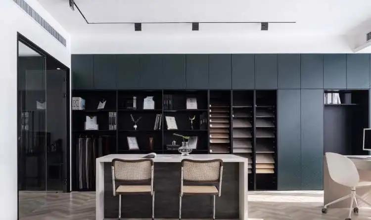 刷屏的尾款人，你对磁吸轨道灯的魅力一无所知