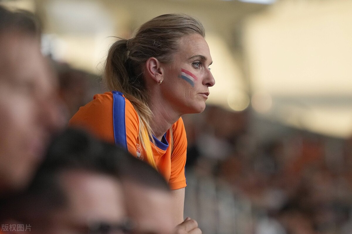 2000年欧洲杯荷兰队对战捷克,荷兰爆冷0比2捷克队集锦