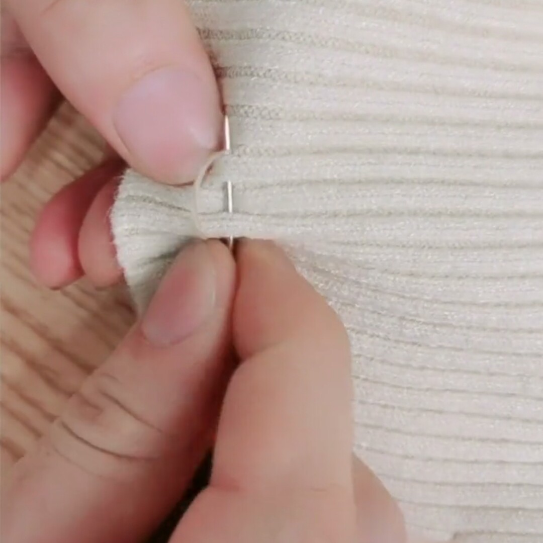 毛衣下摆肥大改小技巧,既美观又实用,不用花钱就可以把衣服改好