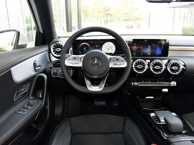 目前上市的思域哪款最值得买,最新款思域哪款车最值得购买