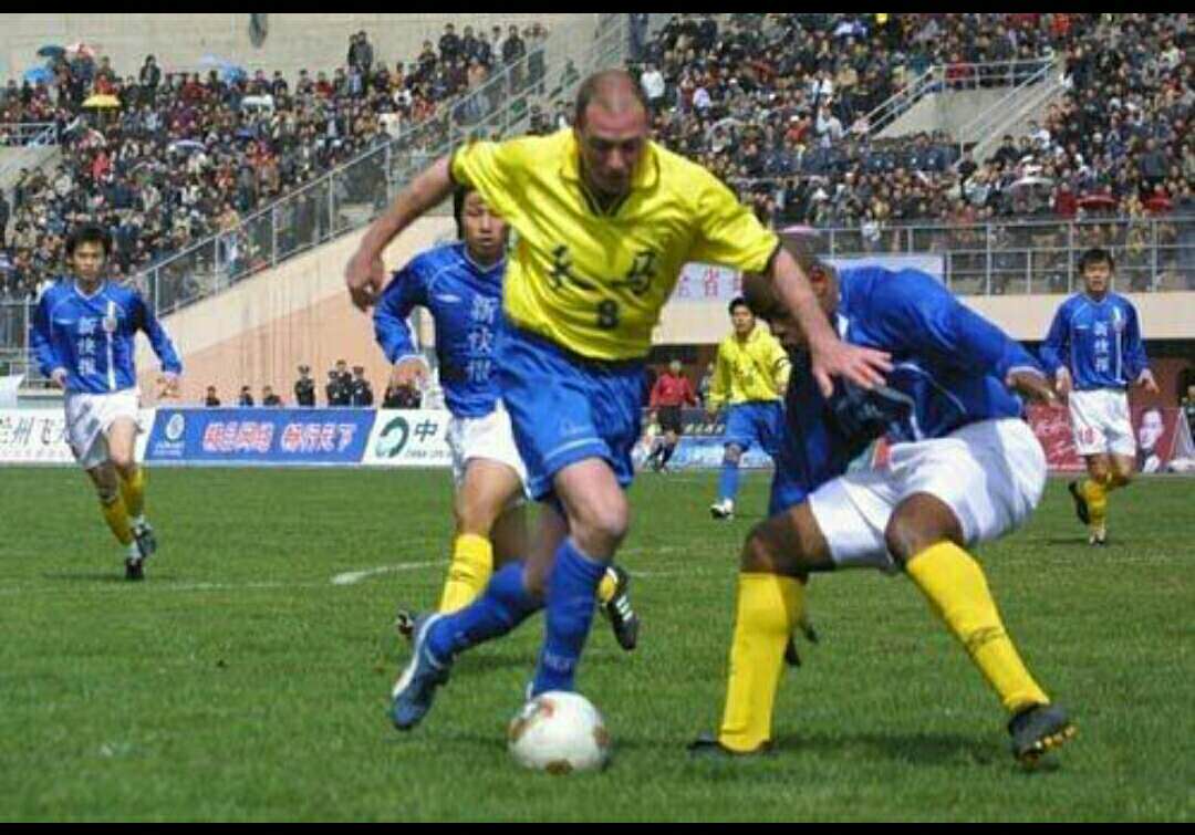 英格兰最年轻的足球天才,英国天才足球运动员