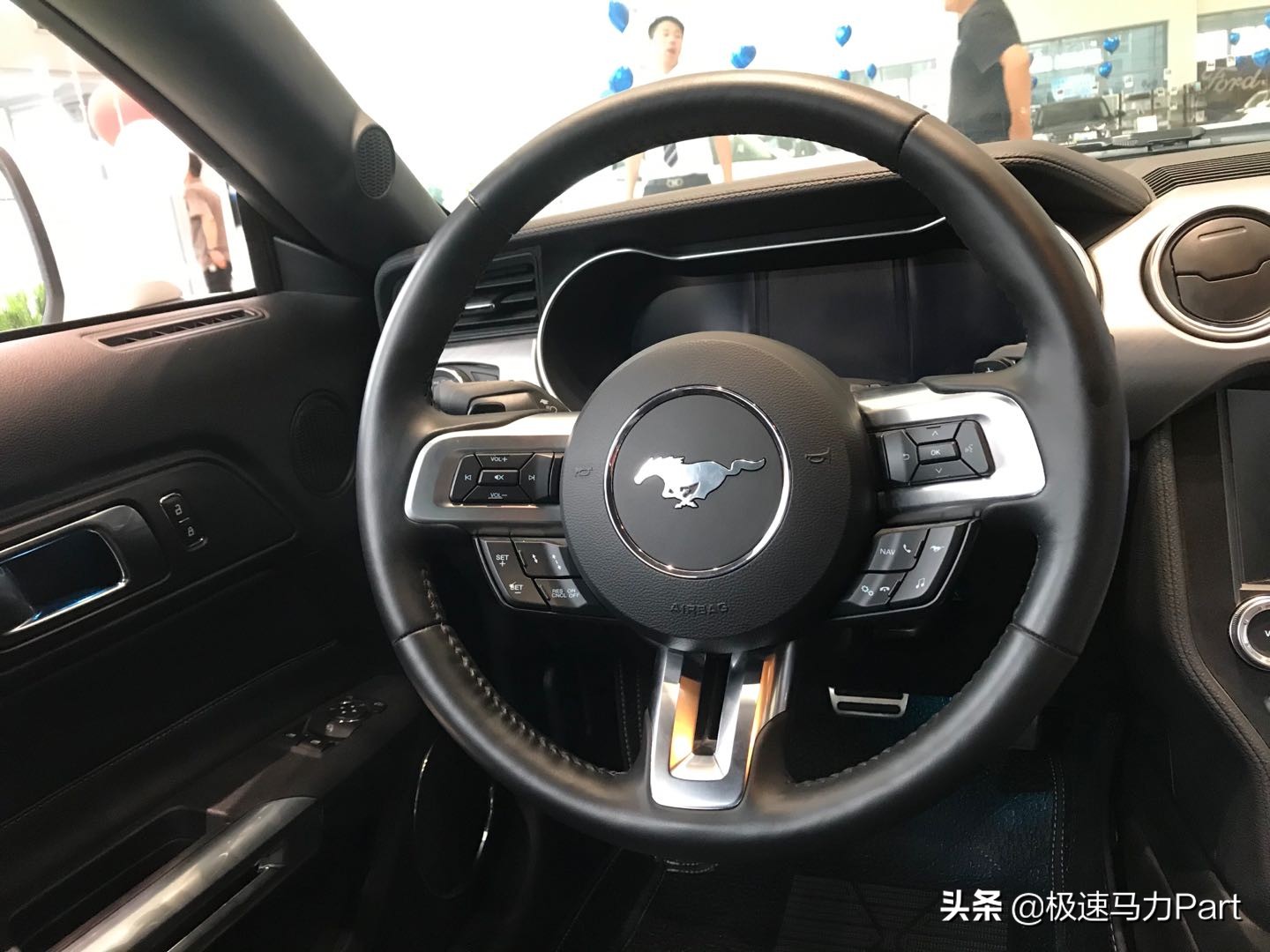 2019野马2.3t暗夜骑士评测,19款2.3t野马百公里加速实测