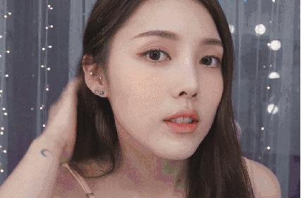 nyx高光修容遮瑕三合一如何使用,nyx逆色六色多效遮瑕修容盘04