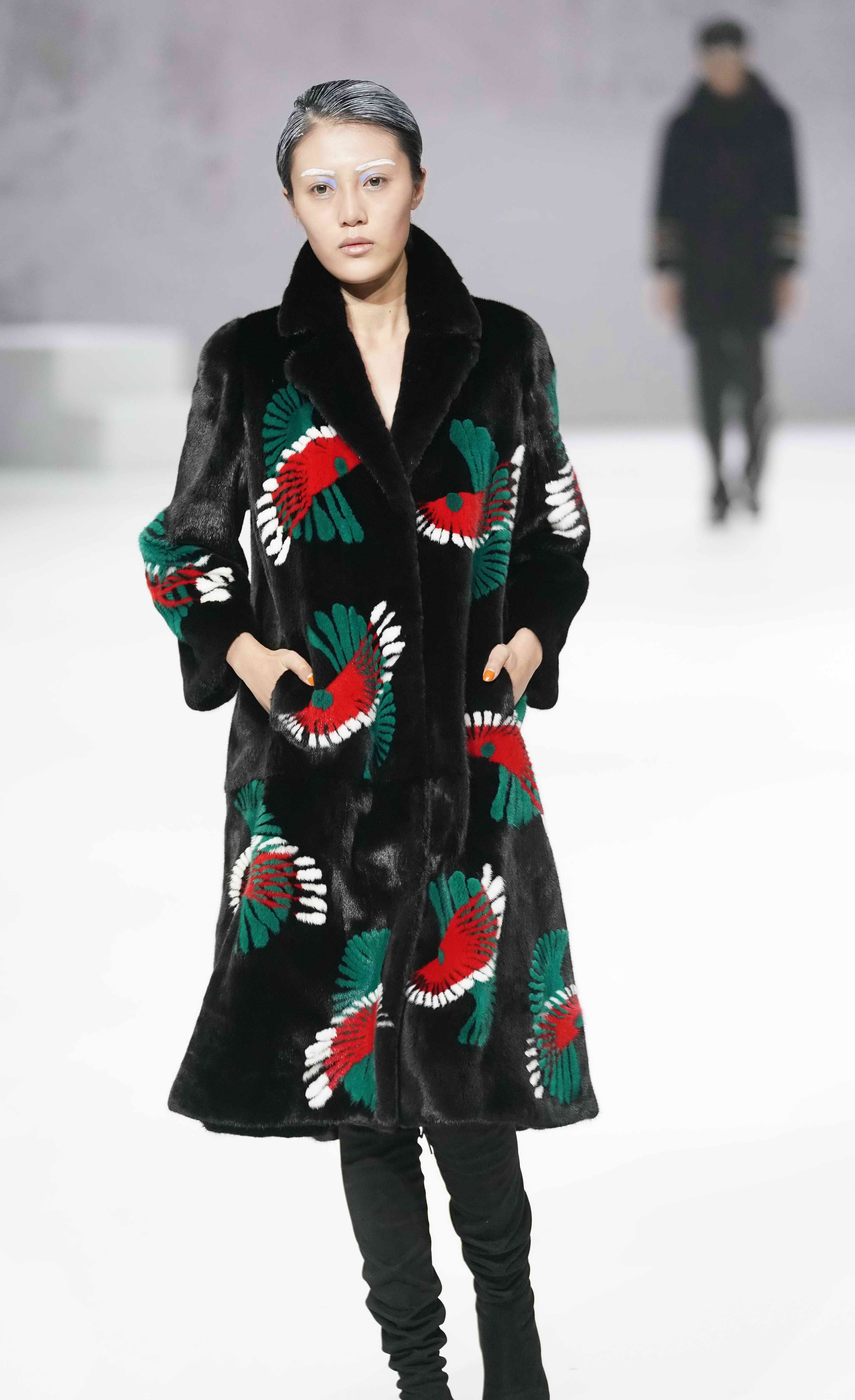 netiger高定晚礼服,netiger东北虎品牌logo