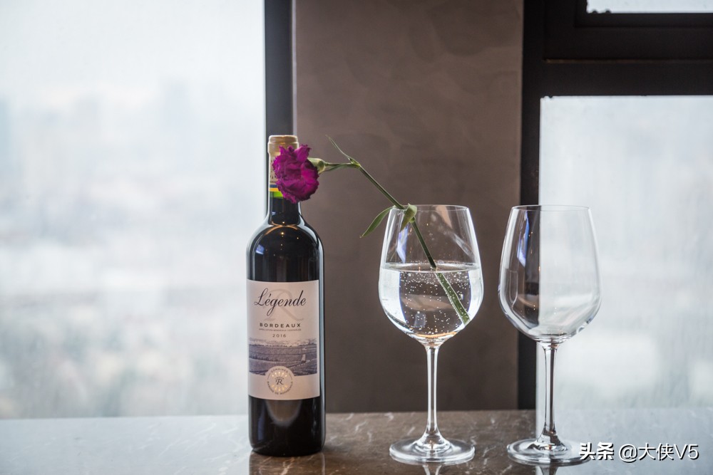 上海旅游值得打卡的酒店,来上海玩住哪里性价比比较高