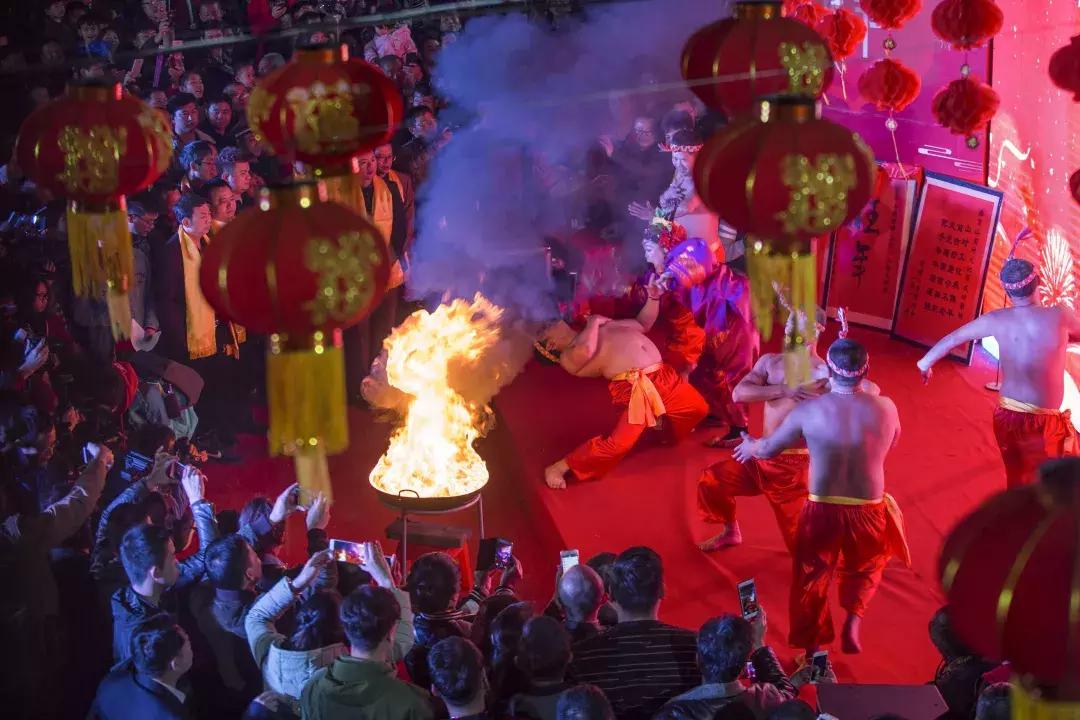 73220000000元！我是2019的晋江…今晚先带你“火”一把！