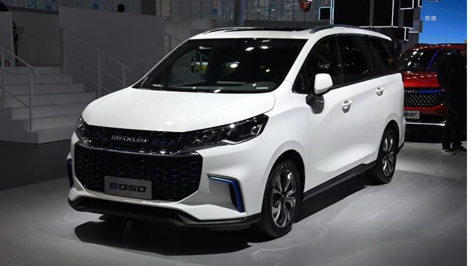 欧尚a500ev和a600ev区别,欧尚a600ev对比菱智m5ev