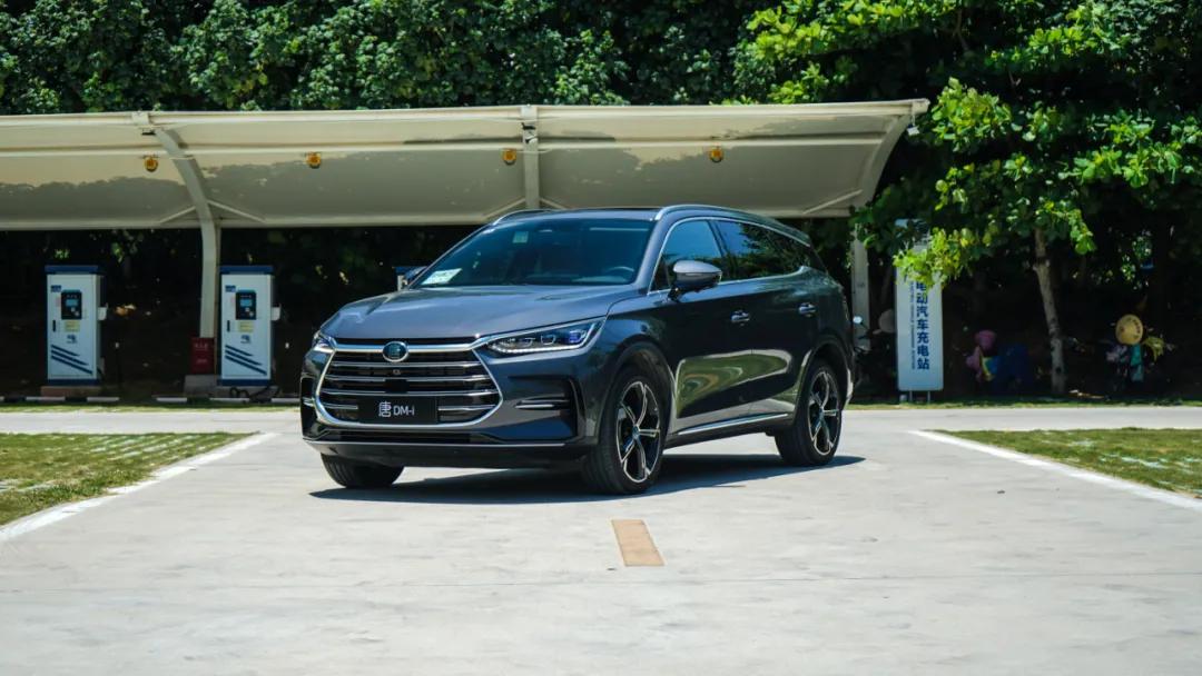 比亚迪唐dmi和本田奥德赛哪个省油,比亚迪唐dmi跑长途感受