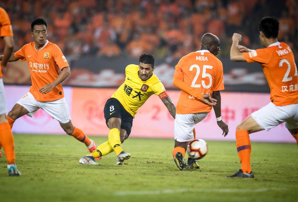 恒大一线队员现状,恒大下赛季最强首发阵容年龄情况