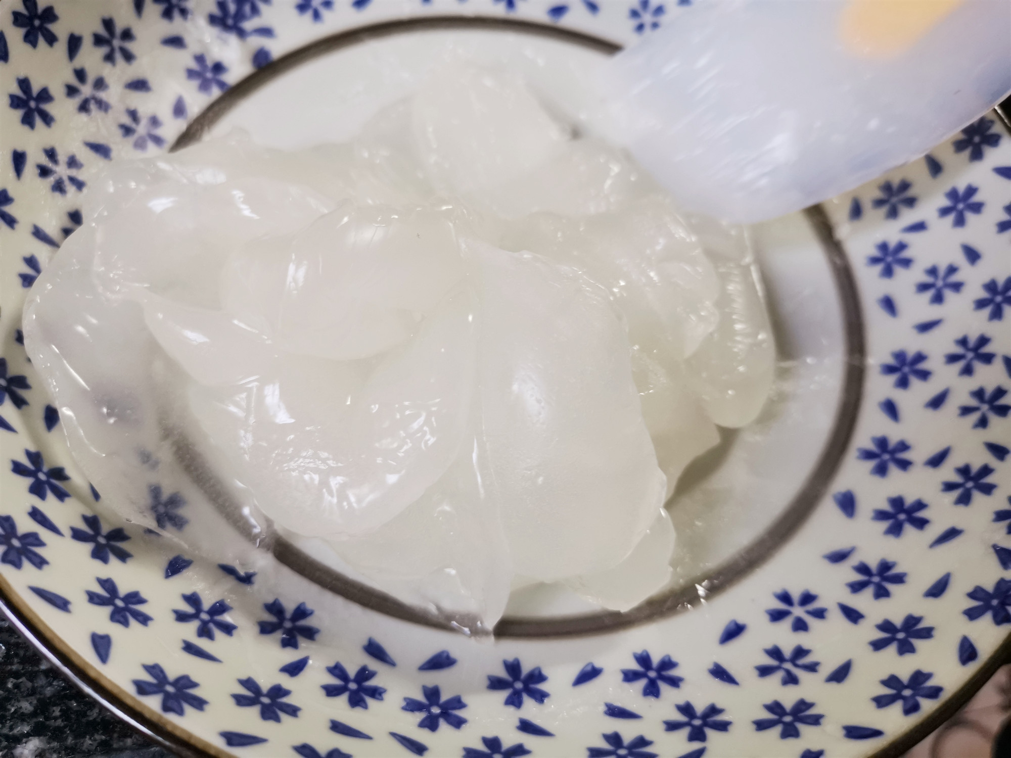 冰皮月饼无需烘焙,在家就能制作冰皮月饼