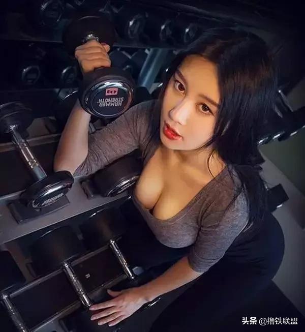 健身网红“*规则潜**”曝光，美好肉体崩塌了……