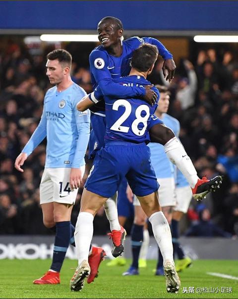 切尔西1分钟绝杀曼城,第一脚射门伊布