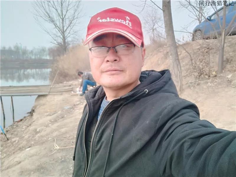 一顿操作猛如虎钓鲫鱼视频,一顿操作猛如虎一斤只剩一两