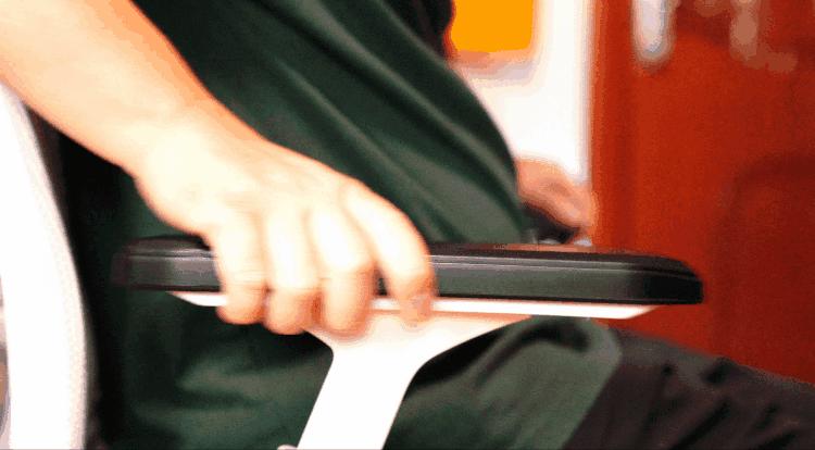 人体工学椅怎么选？不选贵的，只选对的：达宝利摩登Modern评测