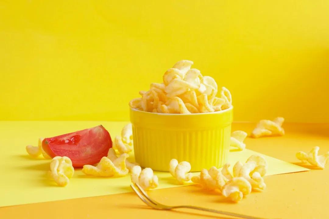小孩爱吃的膨化食品,膨化食品宝宝都不能吃吗
