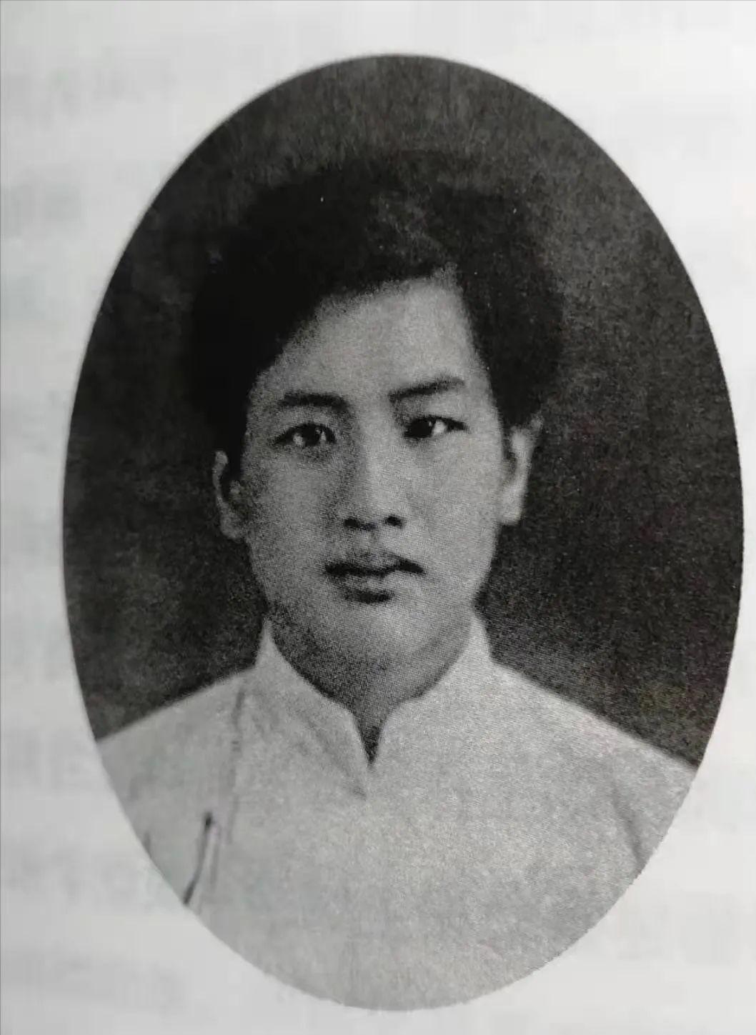 献礼建党100周年红色经典诵读诗歌,聆听建党一百周年诗歌