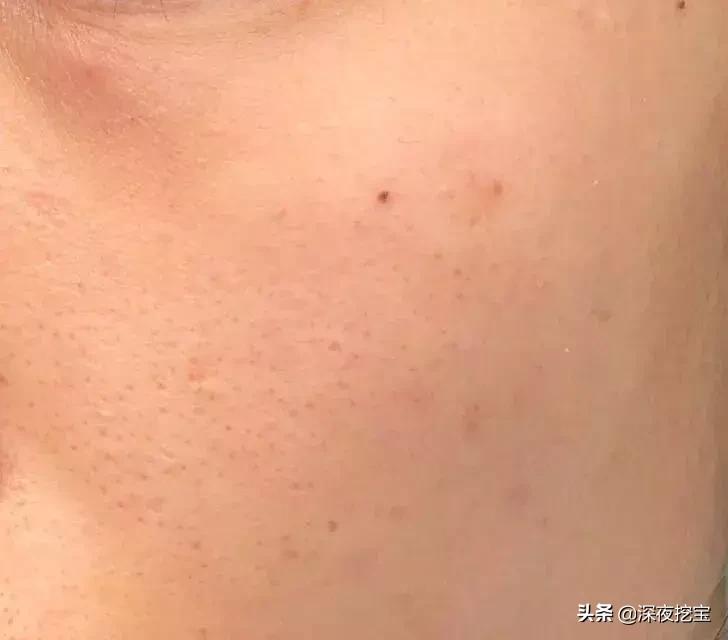 雅诗兰黛奶油肌粉底液,星钻光感奶油肌粉底液