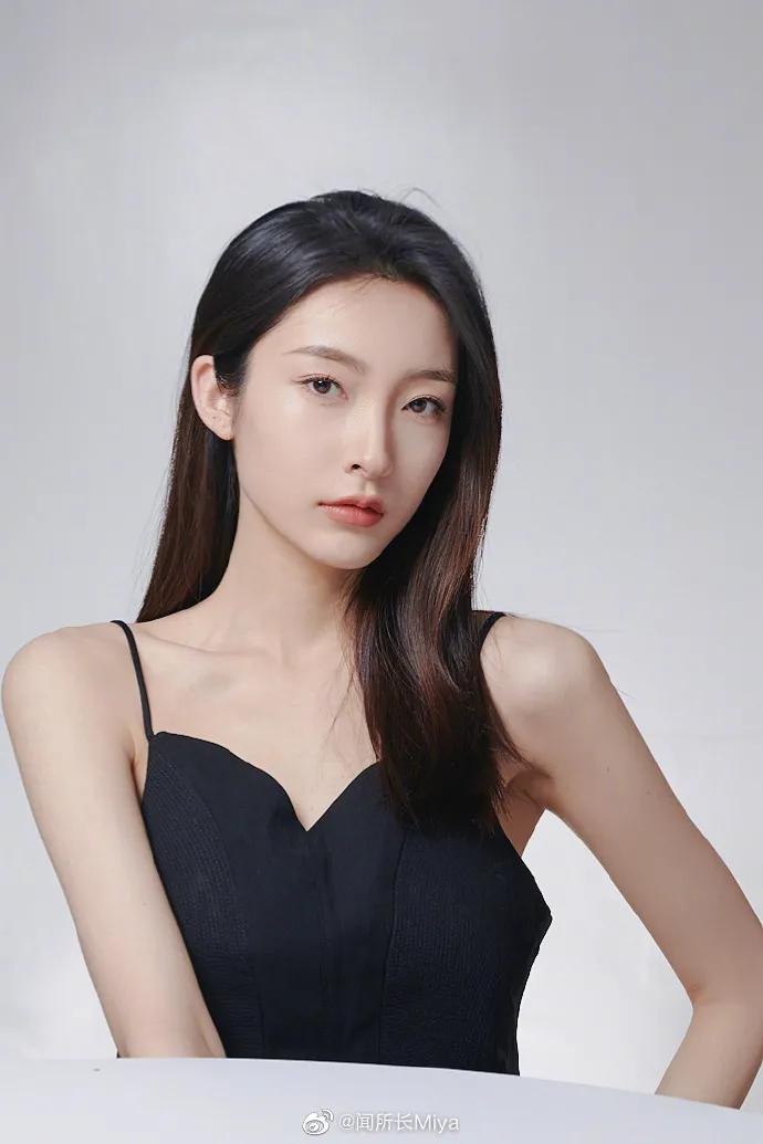 塌鼻梁低三根如何变成高鼻梁,鼻梁低怎么弄才好看