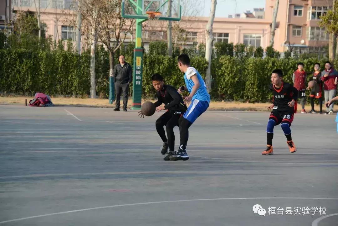 球场论英雄——中学部足球篮球班级联赛成绩公布