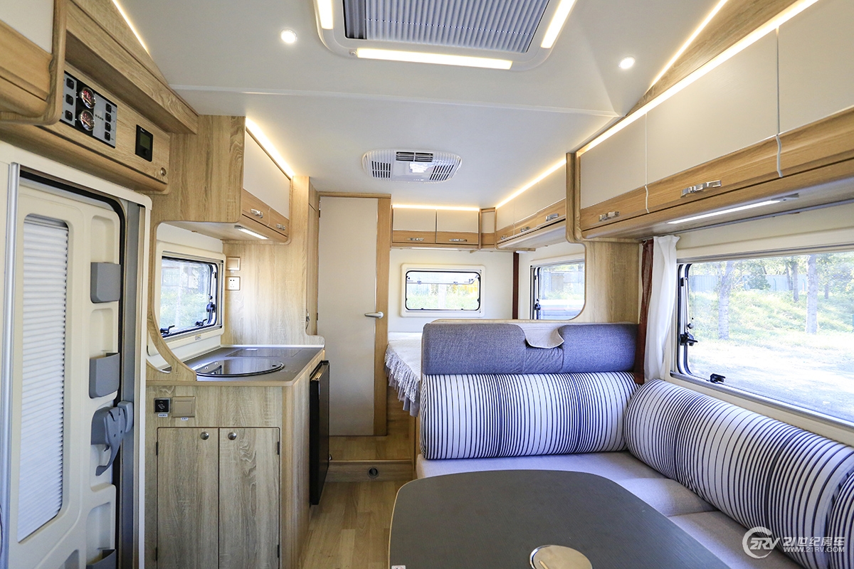 三十多个房车品牌共60余款车型,房车大全30万以下6座