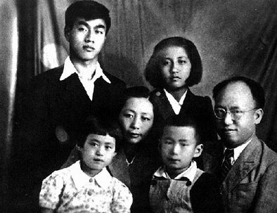 罗荣桓之子，生于抗战名为东进，3岁第一次吃白面40岁才知生日