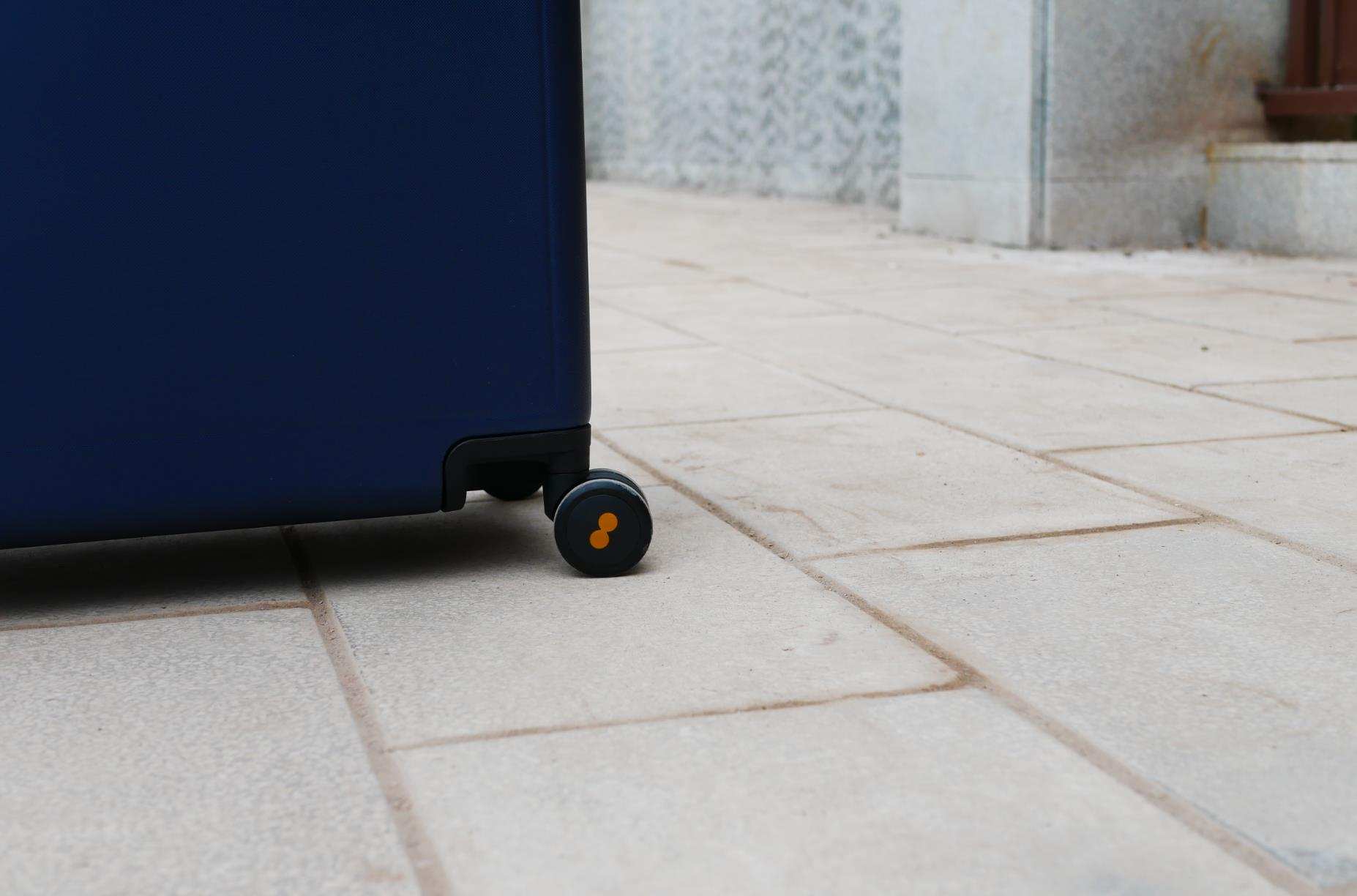 20寸行李箱测评地平线8号,level8地平线八号行李箱颜色