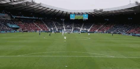 欧洲杯最经典的一战视频,欧洲杯第一场胜负