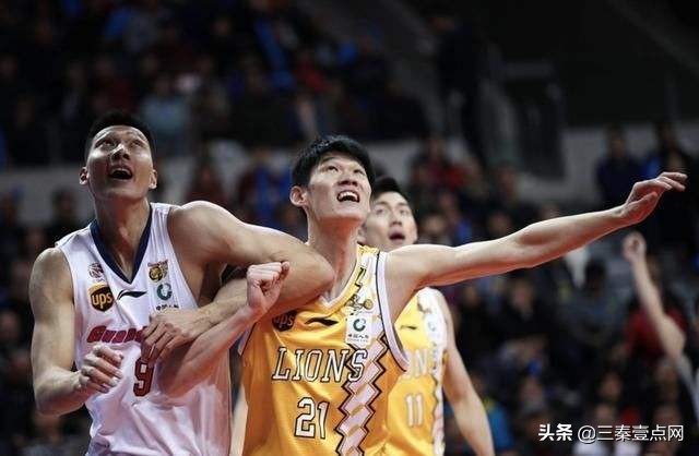 易建联最近新消息视频,易建联最近的视频