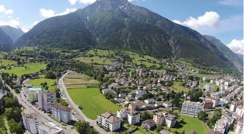 别白日做梦,瑞士华人美女真实生活感言