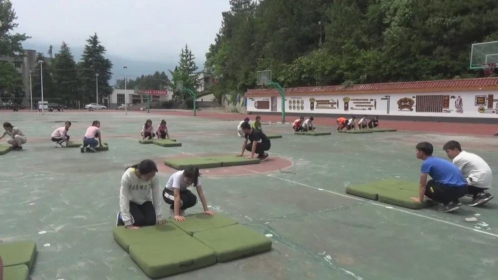 奉节中学生体育节,奉节中学课间操比赛