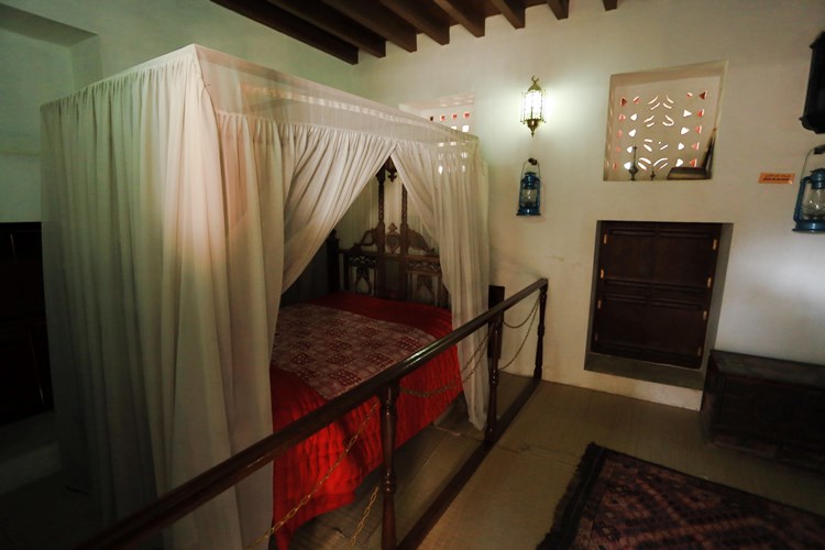 阿联酋第一位总统扎伊德阿布扎比,阿联酋阿布扎比现任酋长