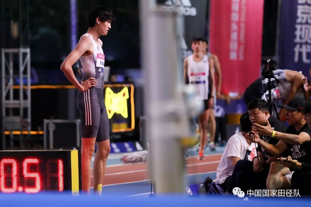 街头赛北京站谢震业百米10秒04王宇2米30跳高夺冠