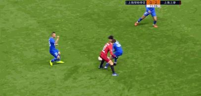 中国足球现在有哪些厉害的球员,现在中国足球有什么厉害的球员