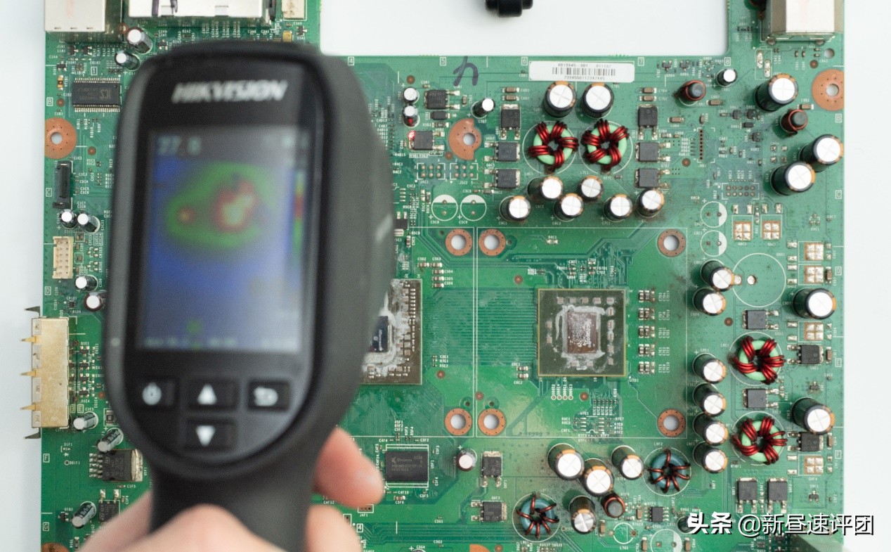 xbox360白色老版怎么拆,xbox360维修视频教程