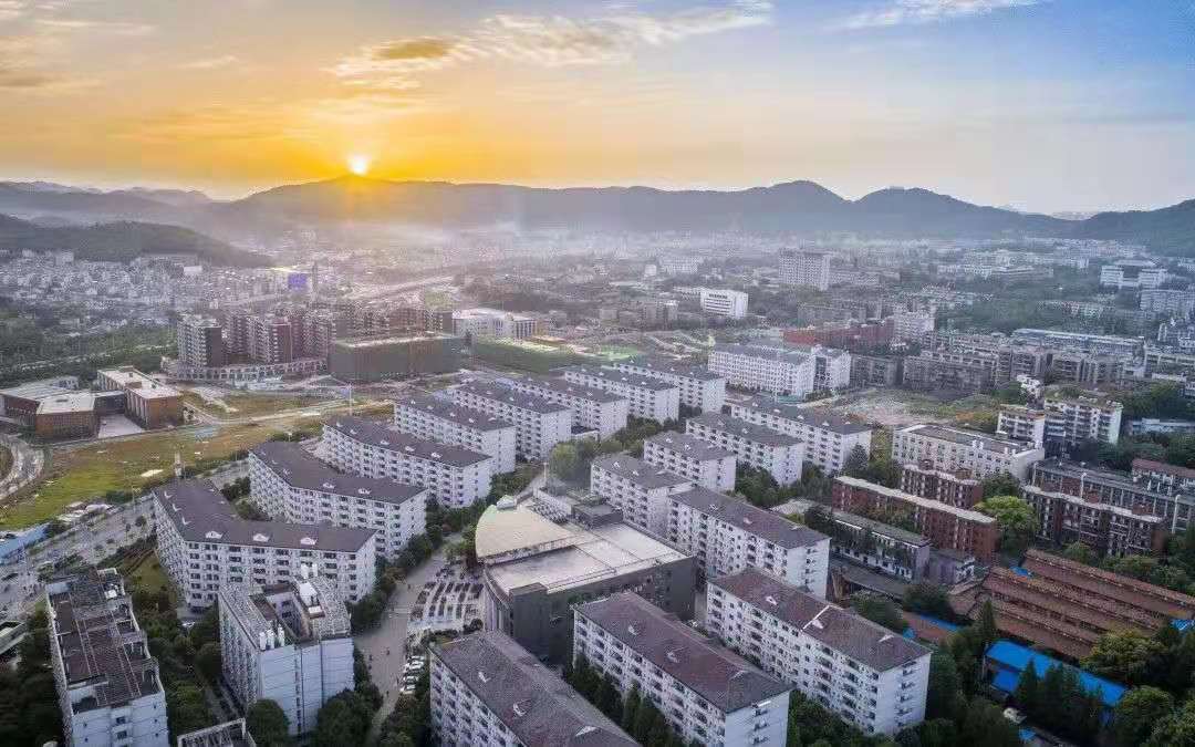 湖南省挑战杯一等奖可以免试吗,挑战杯获奖表格湖南2018