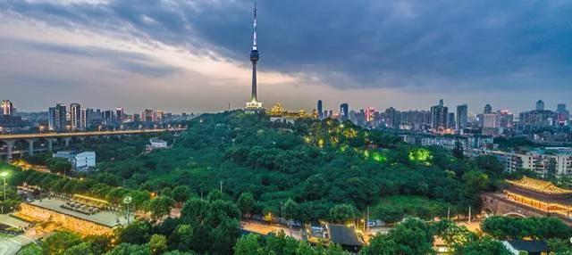 华丽转身开启人生新征程,华丽转身开启新的人生