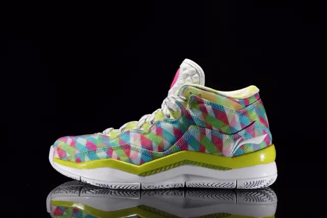 韦德之道808细节图,韦德之道808是韦德正代吗