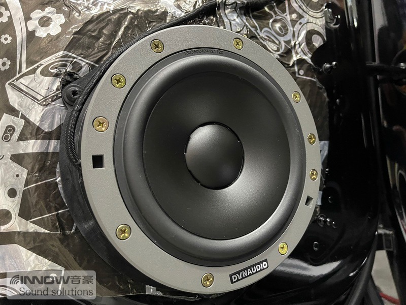 21款奥迪q7音响改装价格,新款奥迪q7改装劲浪音响