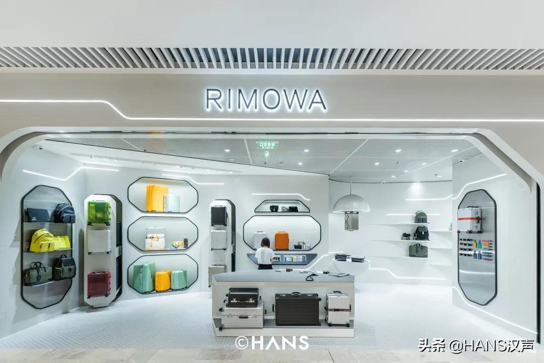 LV、DIOR、CELINE、LOEWE……武汉恒隆大牌全开，景甜都来逛