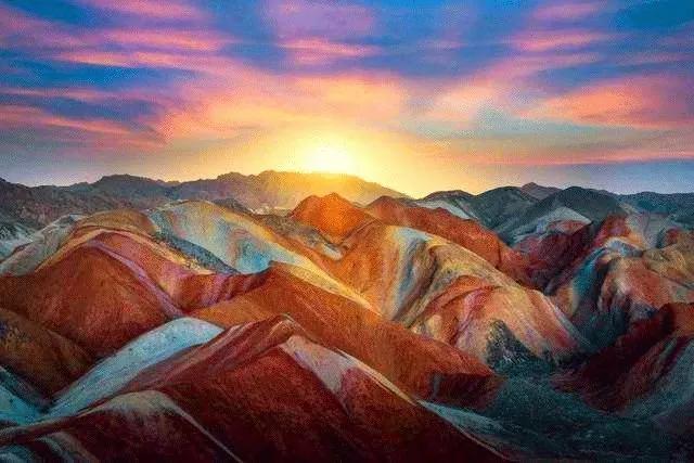 甘肃，一个被面条拉长的的省份！