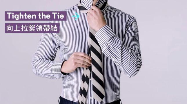 儿童松紧带领带打法图解,小学生假领带打法图解