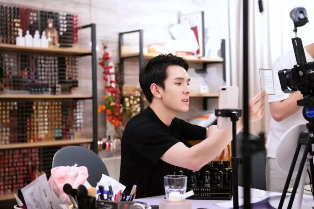 淘宝裂变优惠券怎么投放直播间,淘宝直播推广超值券怎么获得