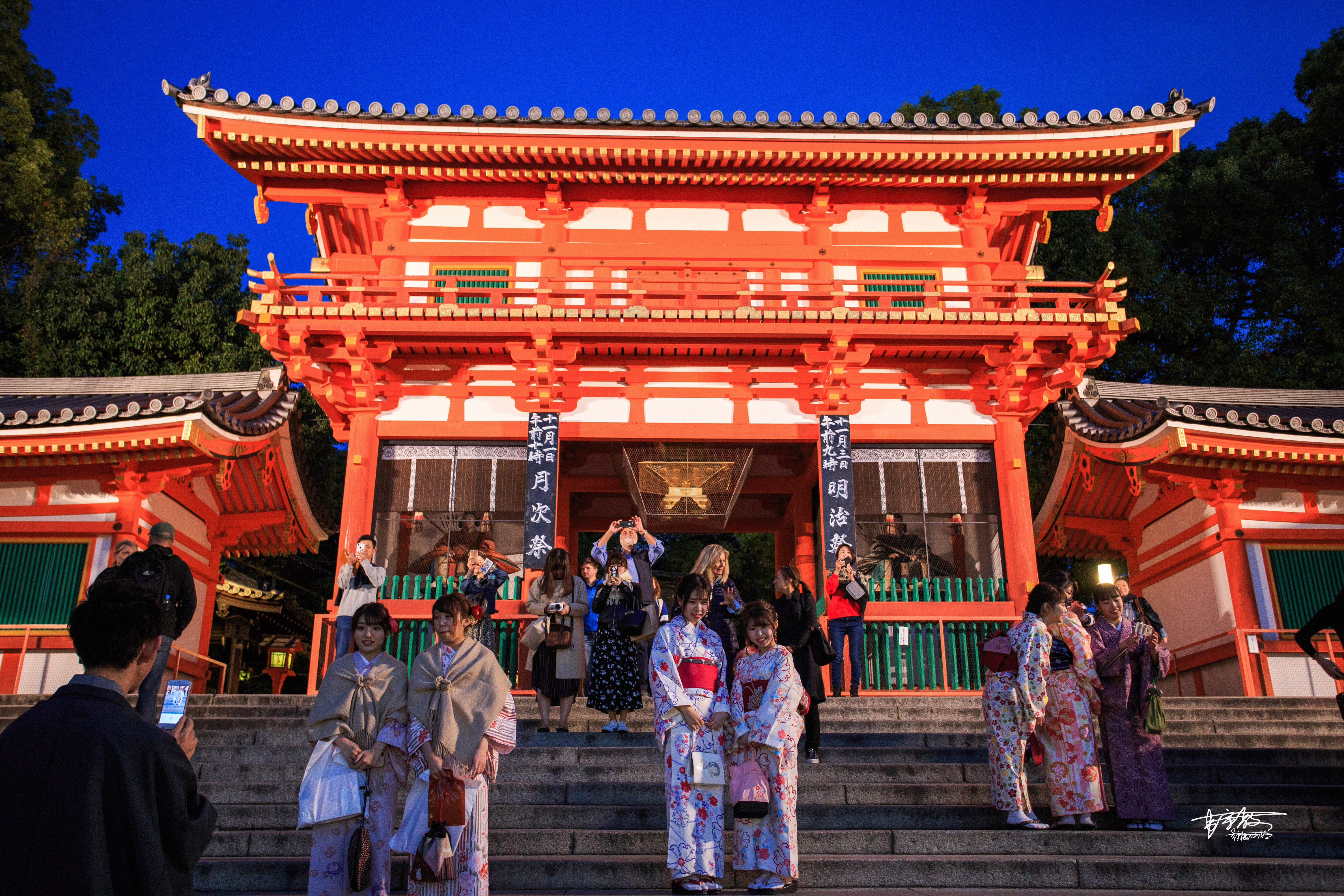 八坂神社和清水寺有何不同,伏见稻田清水寺八坂神社