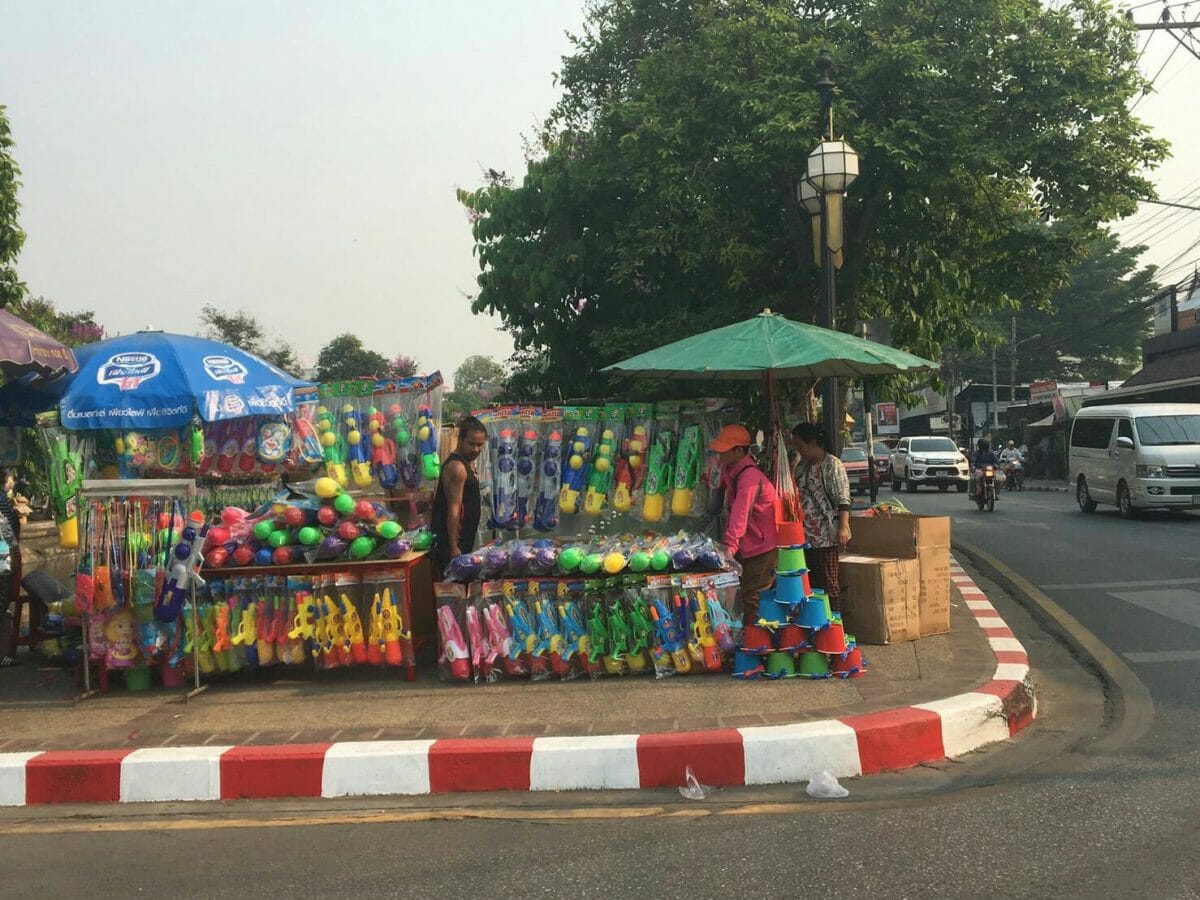 清迈泼水节首日盛况,清迈泼水节期间活动