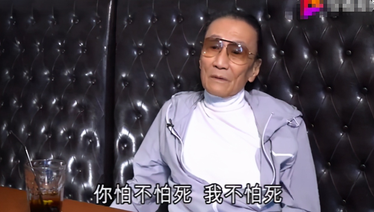 84岁谢贤自曝感情,83岁谢贤疑与34岁女友复合