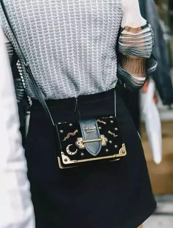 时尚是个轮回现在流行什么,时尚是个轮回转回来了